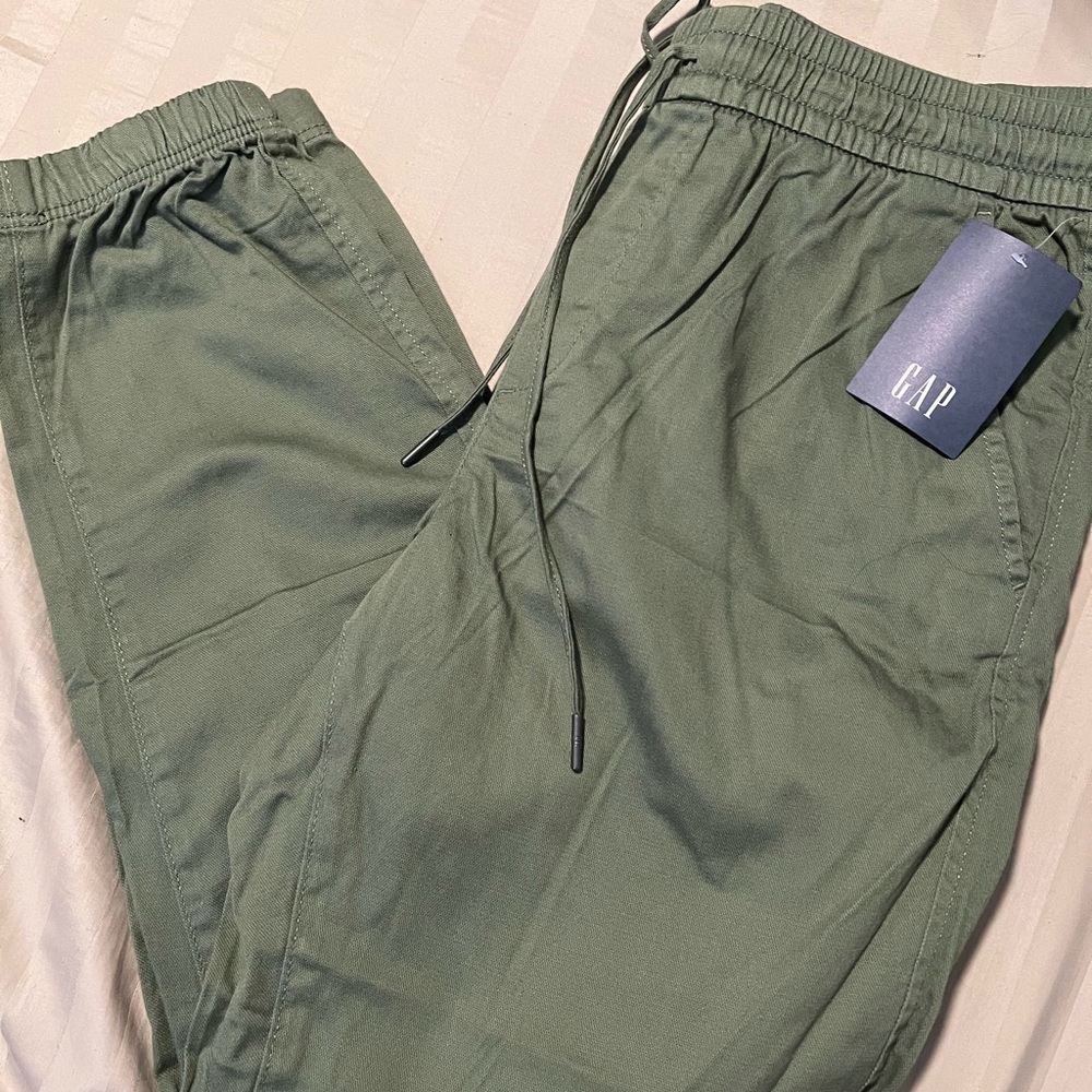 NWT GAP joggers